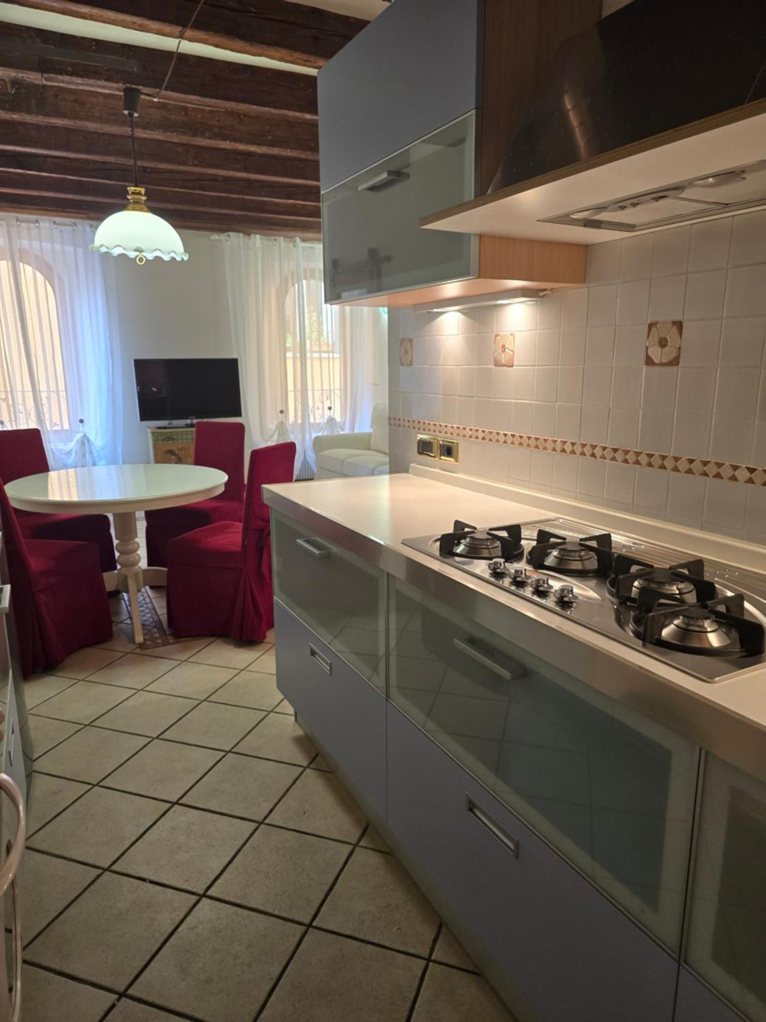 House Venezia Cortina Apartment วิตโตรีโอ เวเนโต ภายนอก รูปภาพ